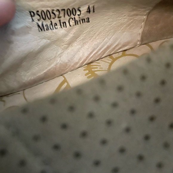 Fly ladies size 41 shoes - Picture 4 of 4